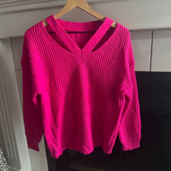 Sweaters - Hot Pink Cut Out Sweater Size Small